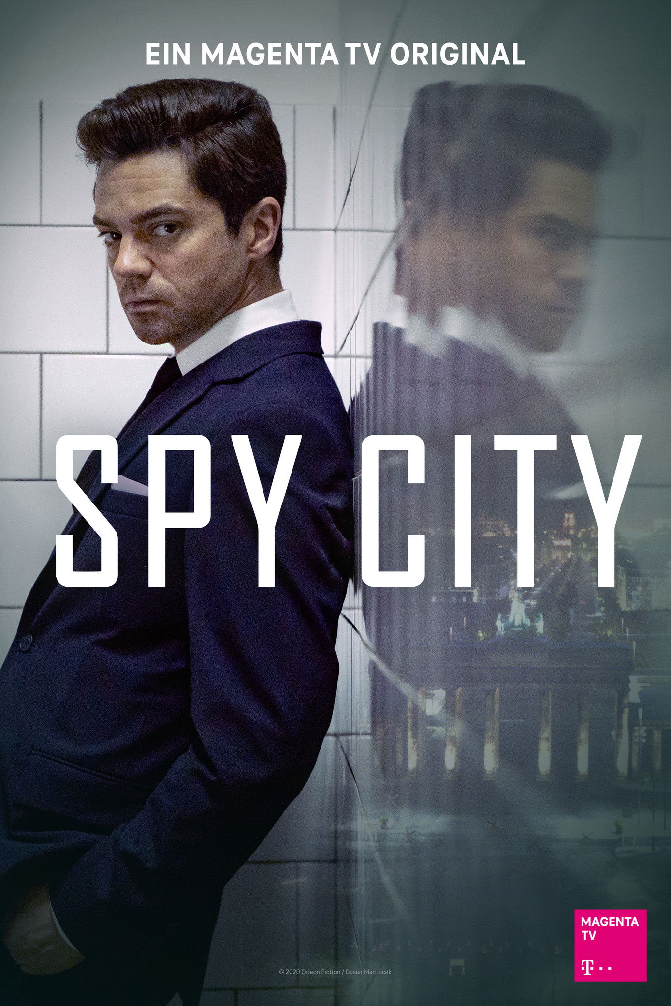 Ver Spy City serie online